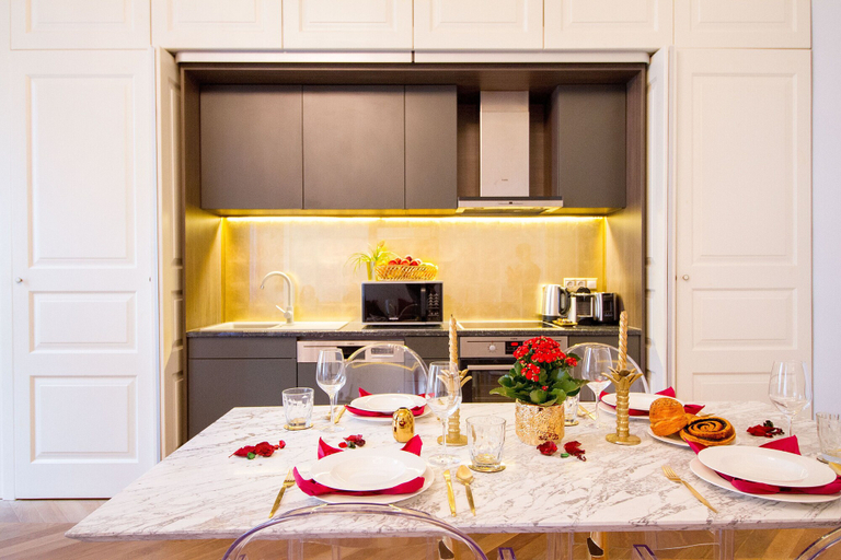 Food & Drinks, Count Zrinyi Basilica Residence, Budapesti