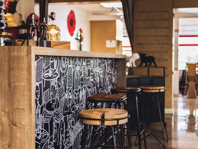 Food & Drinks 5, Ibis Saint-brieuc Yffiniac, Côtes-d'Armor