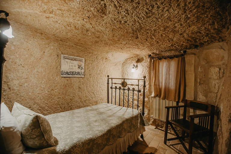 Bedroom 3, Meleklerevi Cave Hotel, Ürgüp