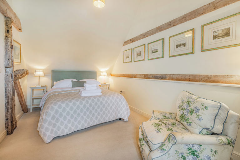 Bedroom 2, Beachy Barn, East Sussex
