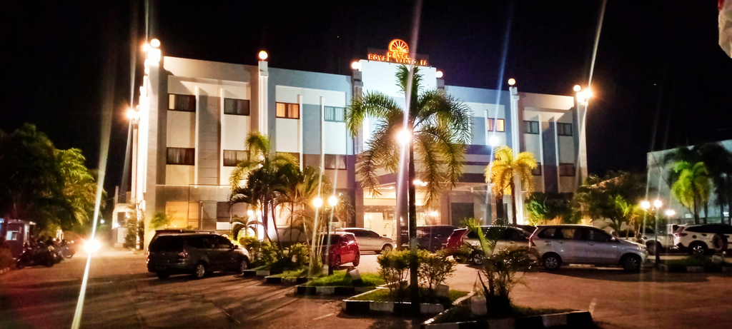 Exterior & Views 1, Hotel Royal Victoria, East Kutai