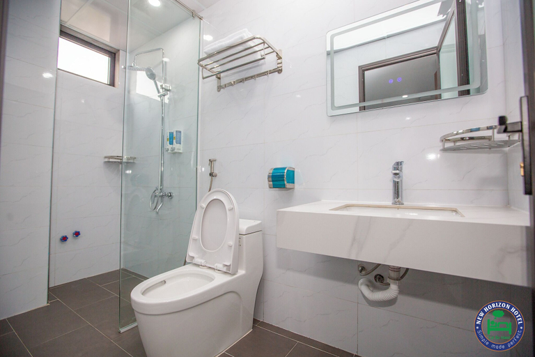 Bathroom 4, NEW HORIZON HOTEL, Cát Hải