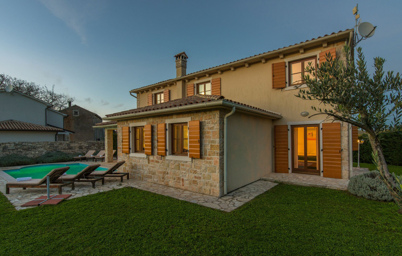 Exterior & Views 2, Villas Adagio, Barban