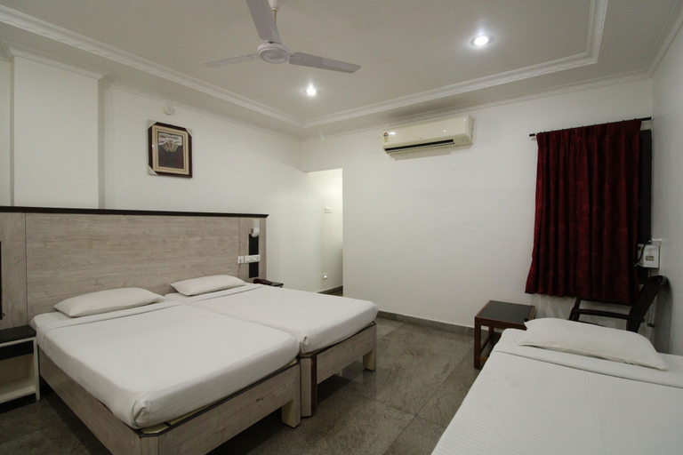 Bedroom 2, The Hotel Temple View, Thanjavur