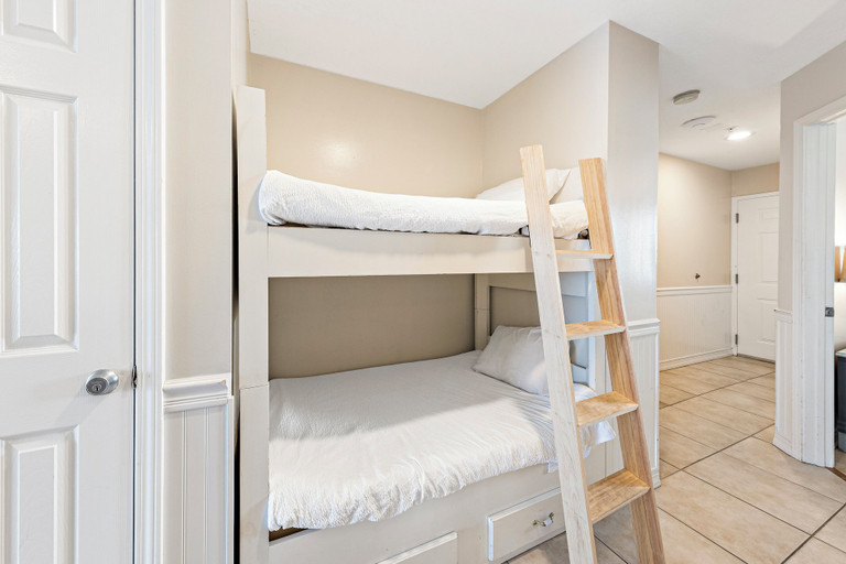 Bedroom 2, Royal Palms 1303, Baldwin