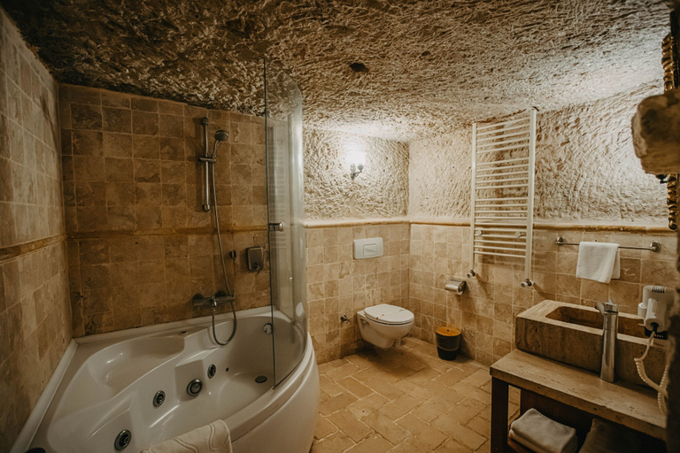 Bathroom 5, Meleklerevi Cave Hotel, Ürgüp