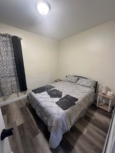 Bedroom 5, 51 Seymour St, Berkshire