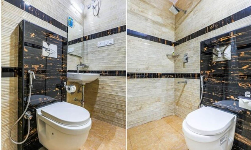 Bathroom, Fabhotel Khb Tower, Bangalore