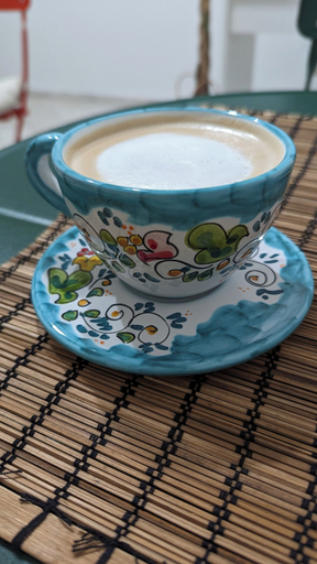 Food & Drinks