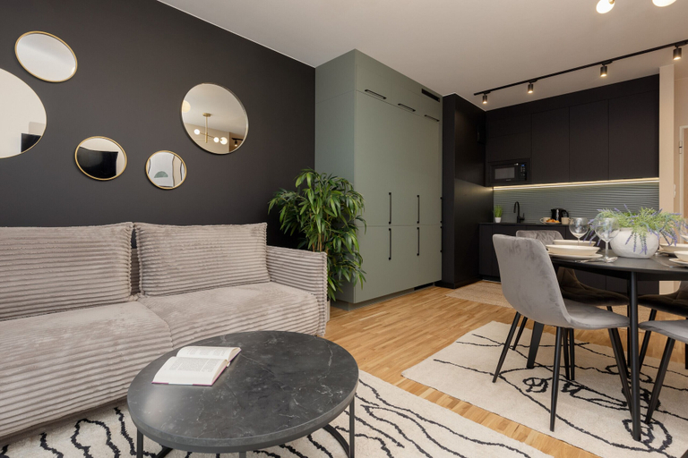 Others 5, Warsaw Apartament Praga + AC by Renters, Warsaw