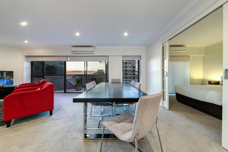 Dining Room 6