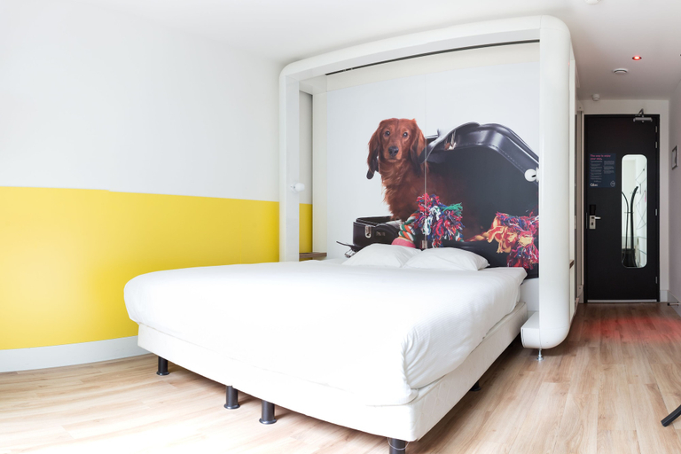 Bedroom 3, Qbic Hotel Amsterdam WTC, Amsterdam