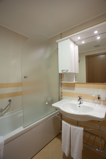 Bathroom 5, Emerald Beach Resort & SPA, Nesebar