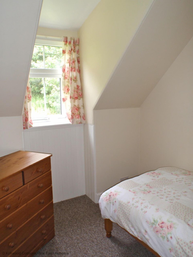 Bedroom 5, Kirkwood Holiday Cottages, Dumfries and Galloway