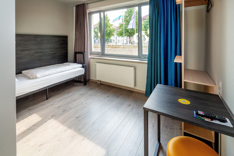Bedroom 4, a&o Weimar - Hostel, Weimar