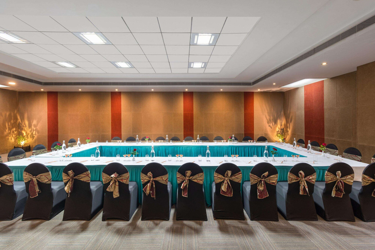 Sport & Beauty 3, Nidhivan Sarovar Portico Vrindavan, Mathura