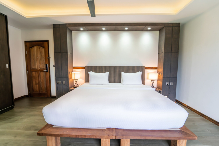 Bedroom 2, Ataraxis Grand and Spa