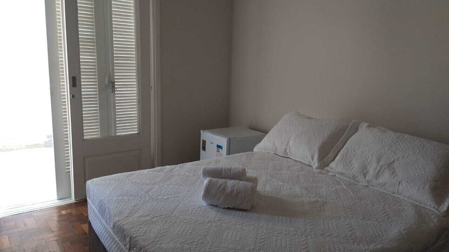 Bedroom 3, Hotel Kruger, Tramandaí
