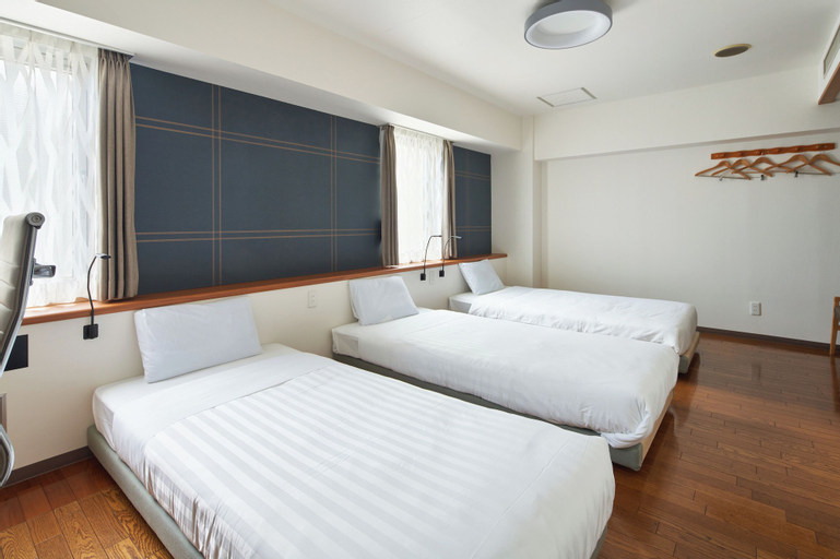 Bedroom 12