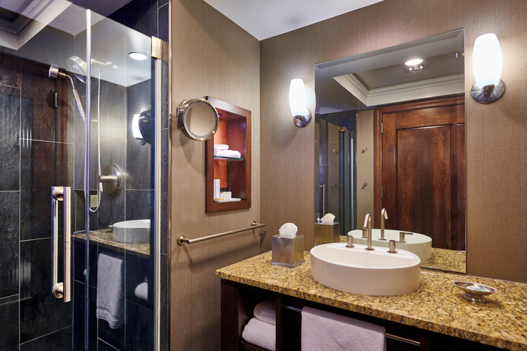 Bathroom 4, Mount Airy Casino Resort - Adults Only 21+, Monroe