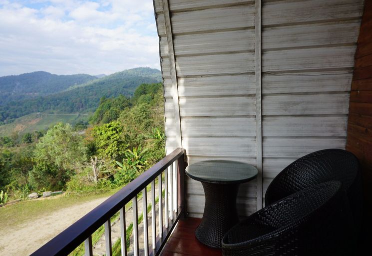 Others 5, Phu Mok Camp, Thoeng