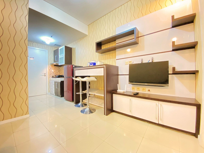 Living area 4, Cozy Living 1Br Apartment At Parahyangan Residence, Bandung