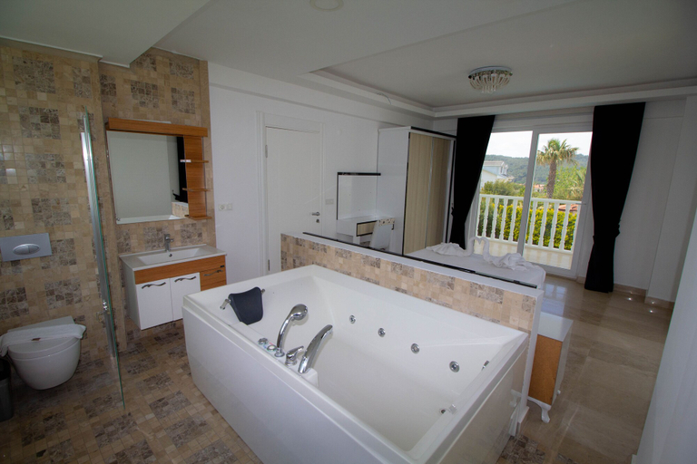 Room 2, Fethiye Hisarpark A Villa, Fethiye