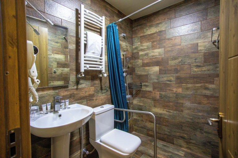 Bathroom 5, Hotel Terrace Kutaisi, Kutaisi