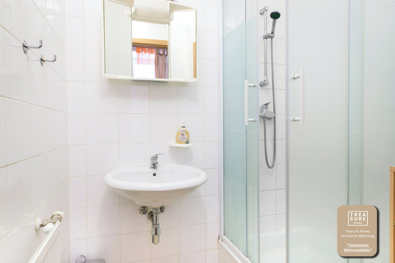 Bathroom 4, Treasure Home Apartment 1050, Wien