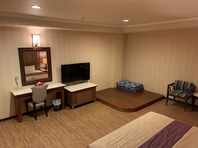 Others 5, Tong Jei Kong Motel, Pingtung
