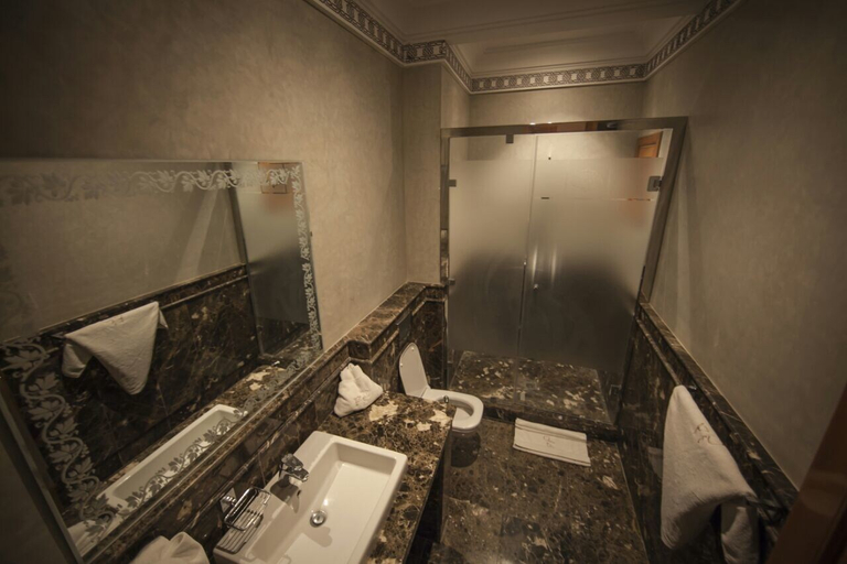 Bathroom, Jannat Atlas Villas, Marrakech