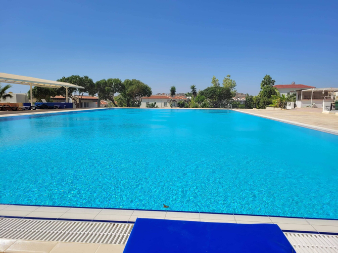 Sport & Beauty 5, Fabulous 2 Bed Apartment in Safakoy Cyprus