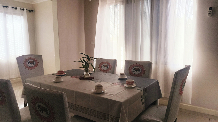 Others 5, Leisure City Apartment, Ba