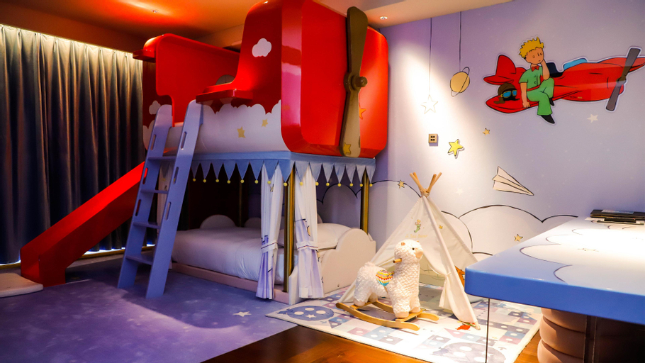 Kids playground 6