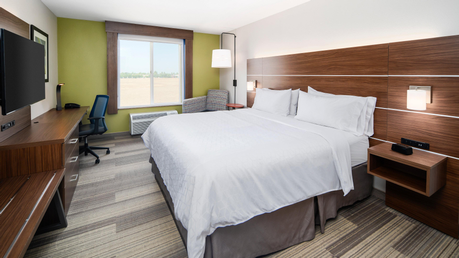 Bedroom 11