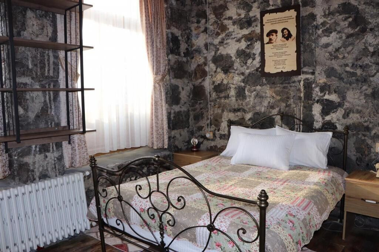 Bedroom 2, Suara Hotel, Merkez