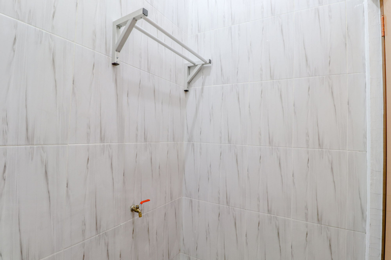 Bathroom 4