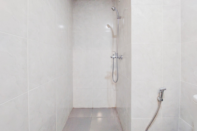 Bathroom 4