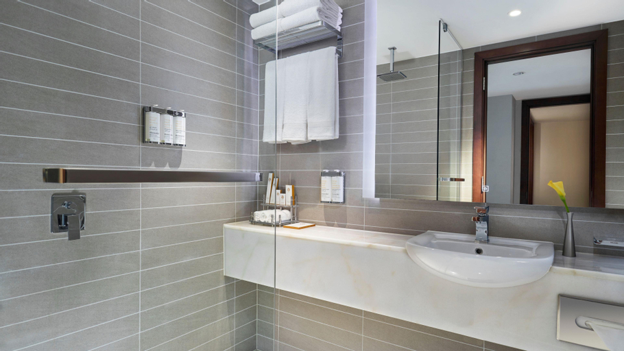 Bathroom 3