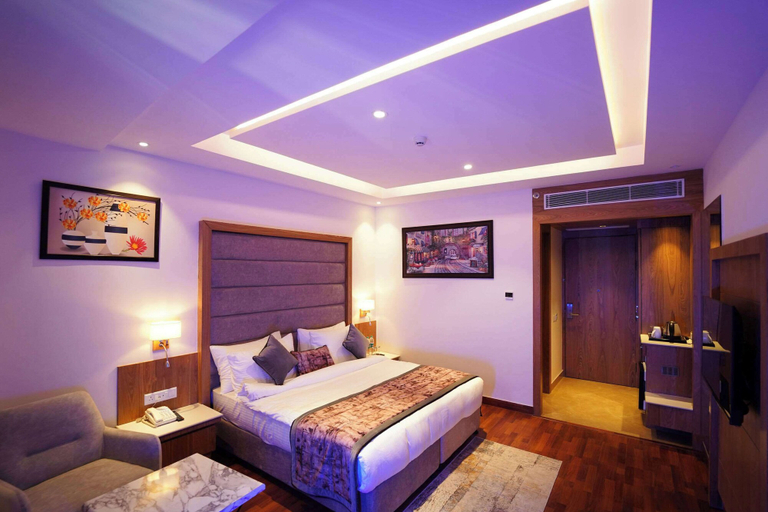 Bedroom 3, Quality Inn Elite, Amritsar