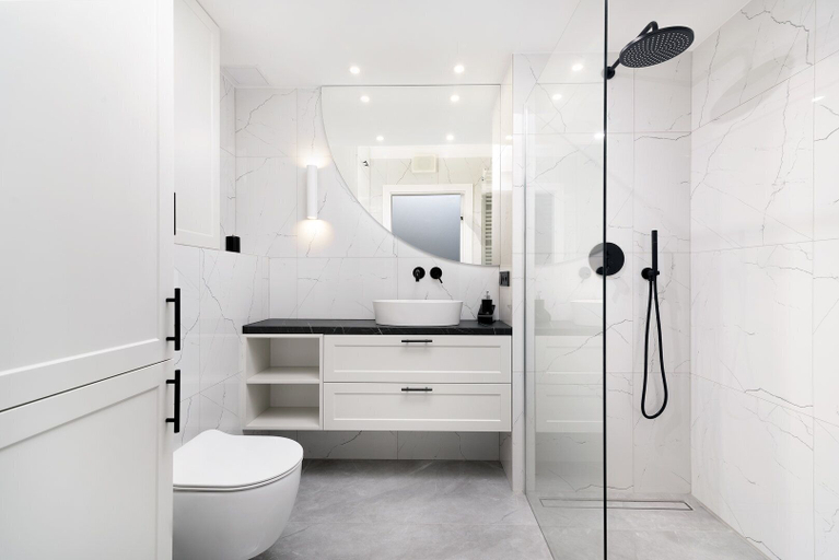 Bathroom 2, Easy Rent Apartments - GOLD 36, Lublin City