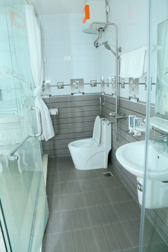 Bathroom 4, Noi Bai Ville Airport Hotel, Sóc Sơn