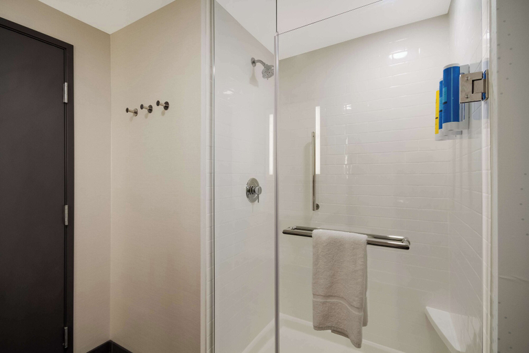 Bathroom 4, Tru By Hilton Destin, Okaloosa