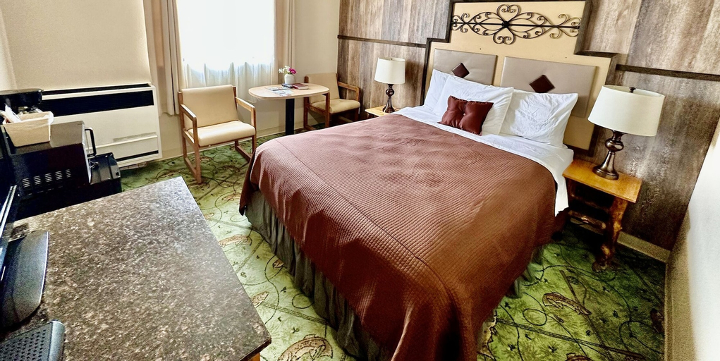 Bedroom 15