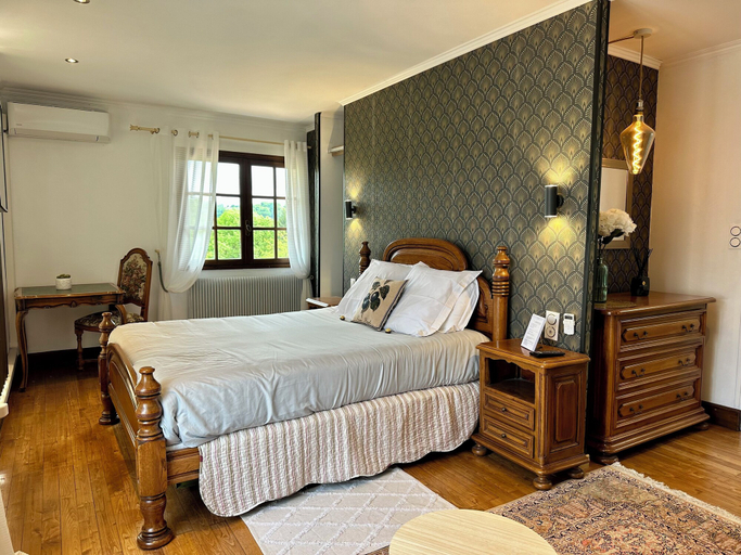 Bedroom 3, Domaine de la Provencale, Isère