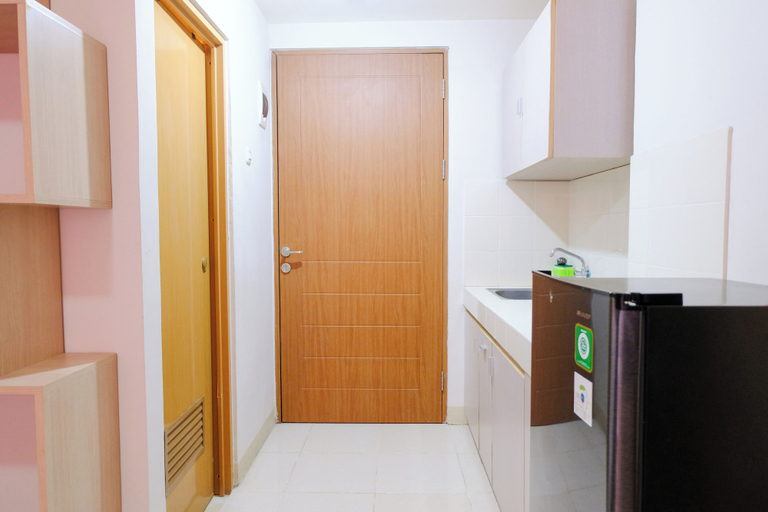 Others 3, Great Deal Studio At Pinewood Apartment, Sumedang
