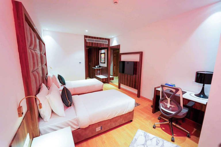 Bedroom 3, Quality Inn Elite, Amritsar