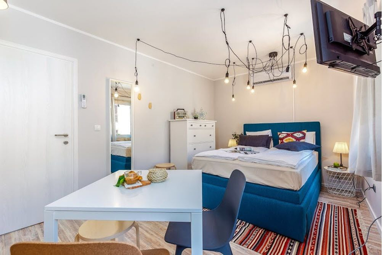 Others 4, Casa San Vito, Rijeka