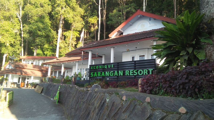 Econique Sarangan Resort, Magetan