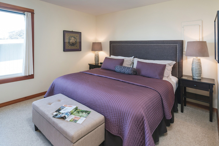 Bedroom 3, Pacific House by Avantstay Bright Airy Home w/ Direct Access to Cannon Beach, Clatsop